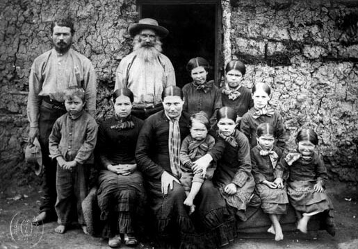 A Bywoner family